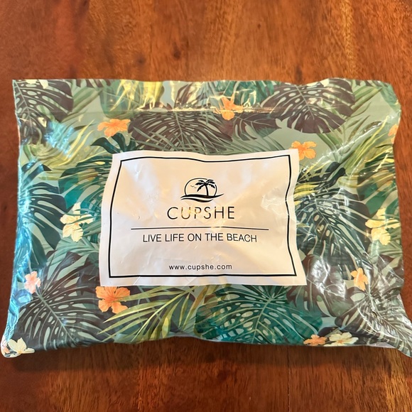 🏖️🩱CupShe Olive Green Halter Top One Piece 🏖️🩱 - Picture 5 of 7